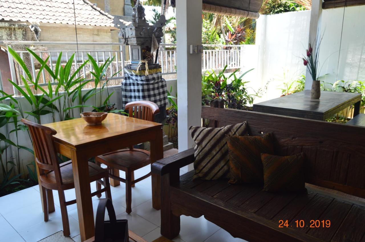 Askara Guest House&Hostel Ubud Exteriör bild