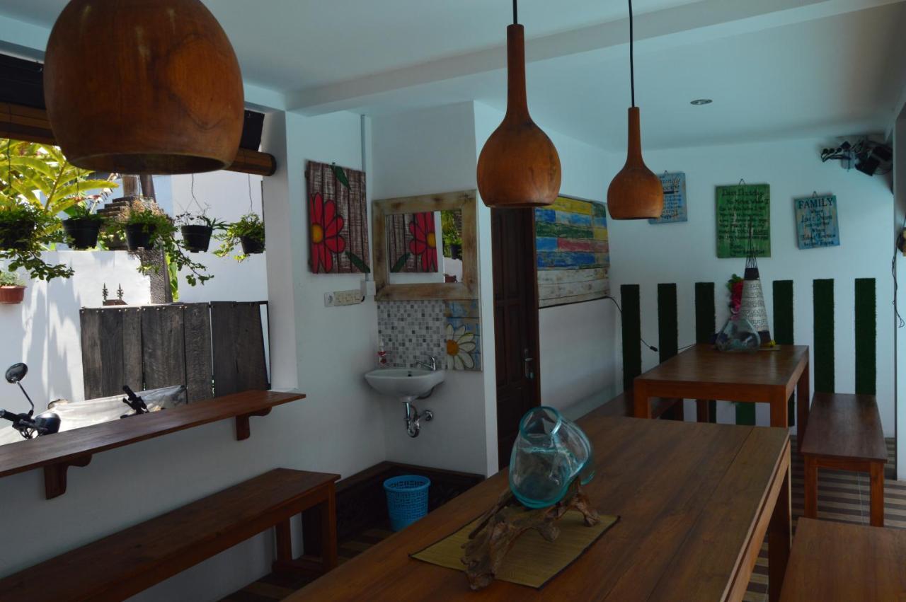 Askara Guest House&Hostel Ubud Exteriör bild